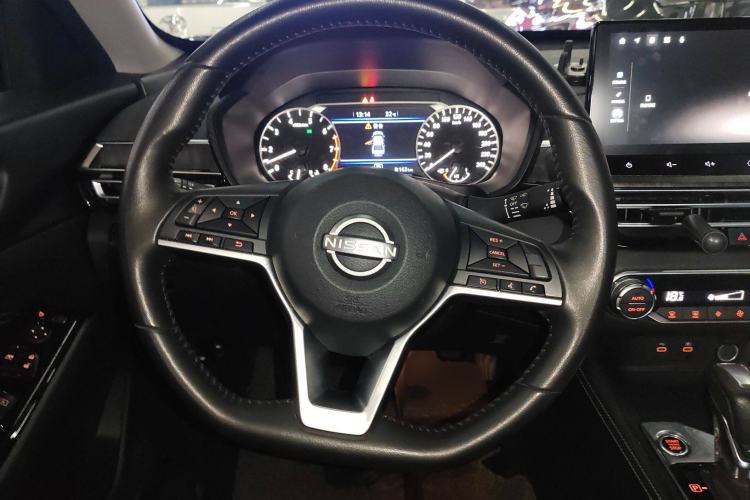 Used Nissan Teana 2022 2.0L XL-TLS Enjoyment Edition
