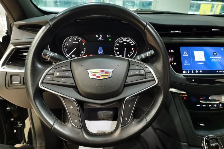 Used Cadillac XT5 2022 2.0T Two-Wheel Drive Luxury Version
