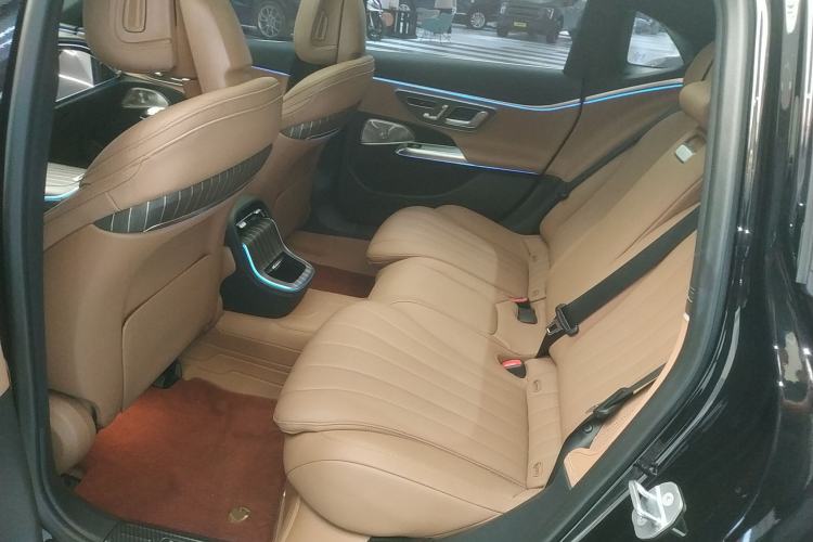 Used Mercedes-Benz E-Class 2024 E 300 L Luxury Model