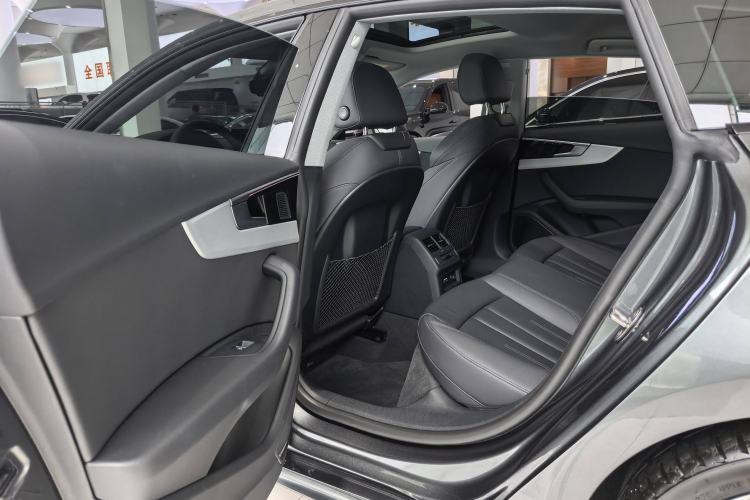 Used Audi A5 2024 Sportback 40 TFSI quattro Luxury Dynamic Model
