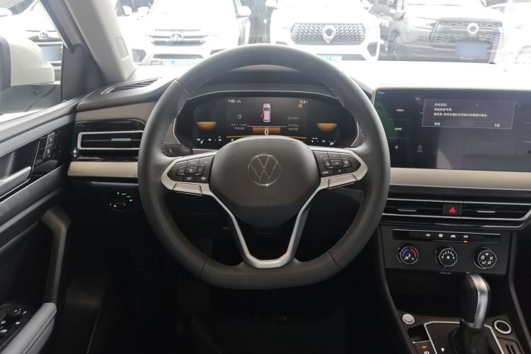 Used Volkswagen Lavida 2024 300TSI DSG Full-Comfort Edition
