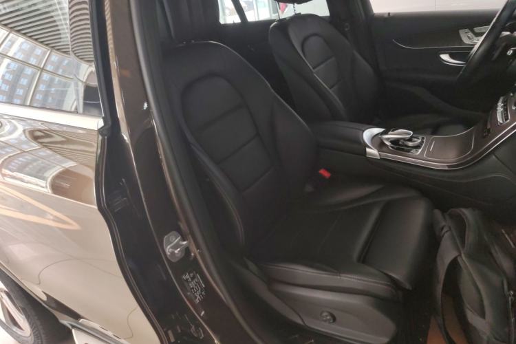 Used Mercedes-Benz GLC 2017 GLC 300 4MATIC Sport Edition
