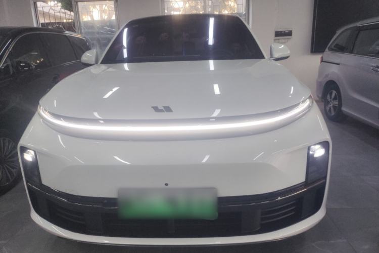 Used Li Auto L7 2023 Air model
