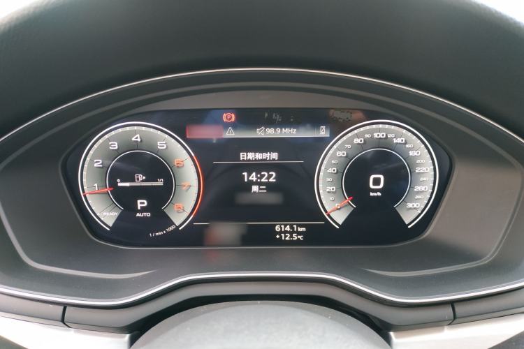 Used Audi A4L 2022 40 TFSI Fashion Dynamic Model
