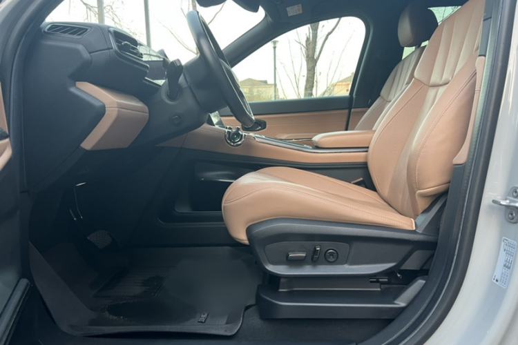 Used Nio ES8 2020 450 km Range 6-Seater Version
