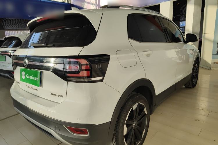 Used Volkswagen Tacqua 2023 200TSI DSG Joy-Connect Edition
