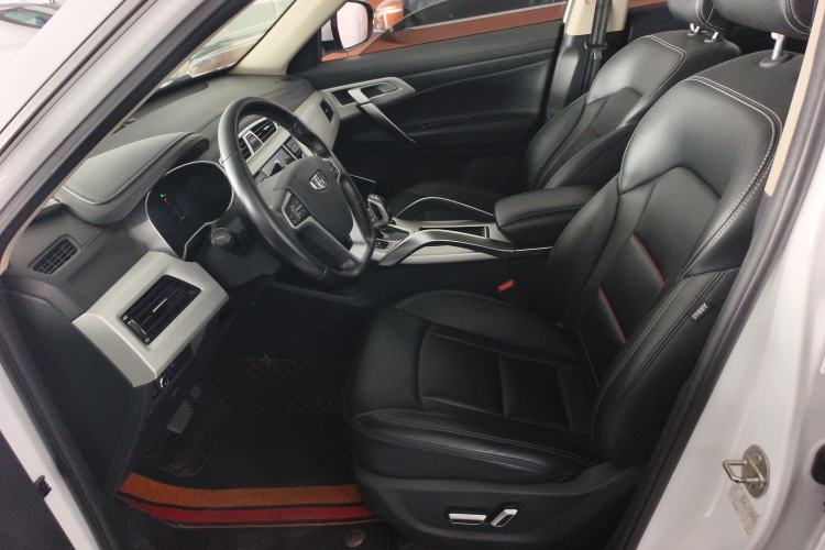 Used Geely Auto Emgrand X7 Sport 2020 1.8TD DCT Two-Wheel Drive Smart Connect 4G-Enabled Version
