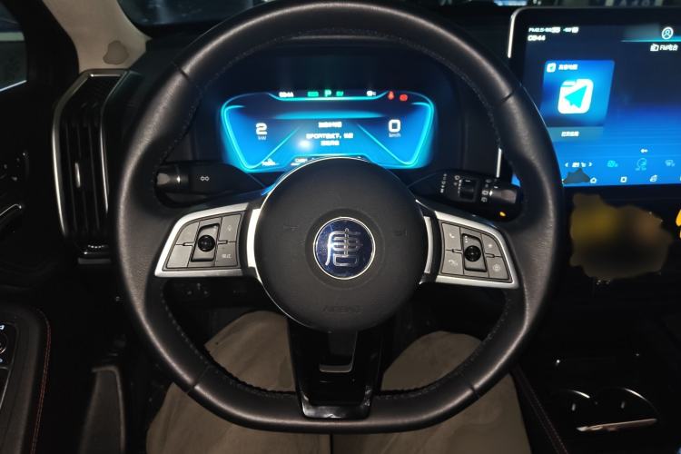 Used BYD Tang New Energy 2018 DM 2.0T All-Wheel Drive Smart Connect Elite 7-Seater China V Emission Standard