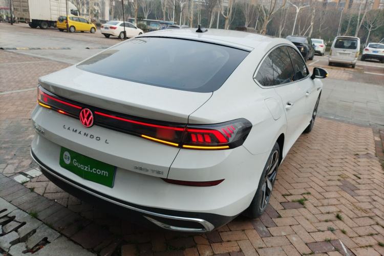 Used Volkswagen Lamando 2023 Lavida L 280TSI DSG Cool & Spicy Edition