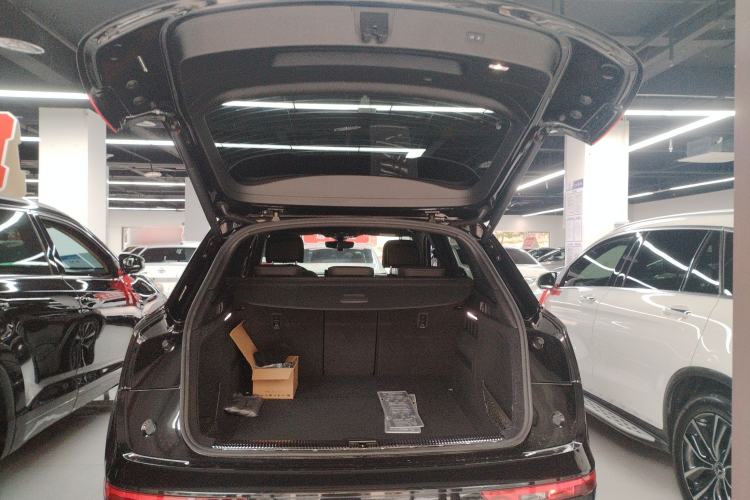 Used Audi Q5L 2023 40T Luxury Dynamic Model