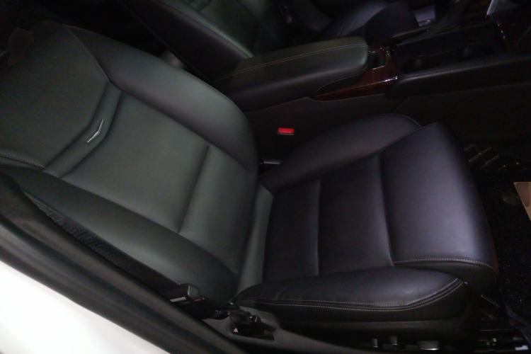 Used Cadillac XTS 2016 28T Luxury Version
