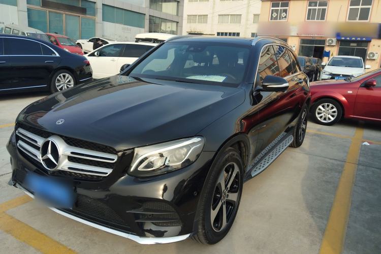 Used Mercedes-Benz GLC 2019 Facelift GLC 260 L 4MATIC Luxury Model
