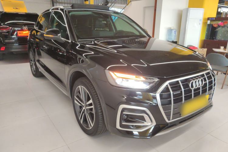 Used Audi Q5L 2022 40T Fashionable and Elegant Model
