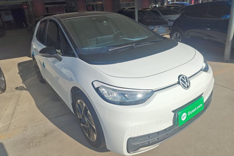 Used Volkswagen ID.3 2025 Smart Edition Outstanding Model
