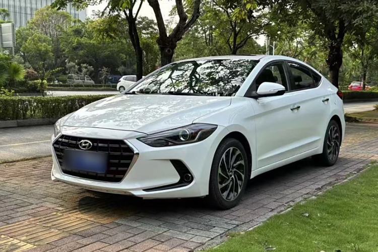 Used Hyundai Elantra 2019 1.4T Dual-Clutch Xuan Dong · Dynamic Model