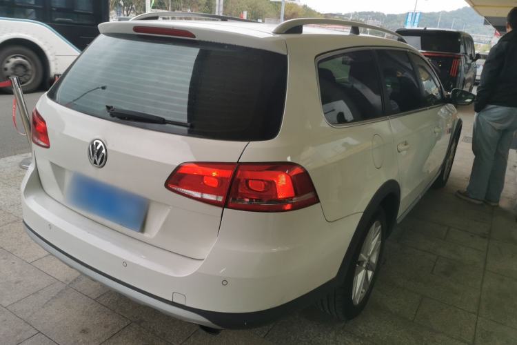 Used Volkswagen Magotan 2012 Travel Edition 2.0 TSI 4x4 Comfort Version
