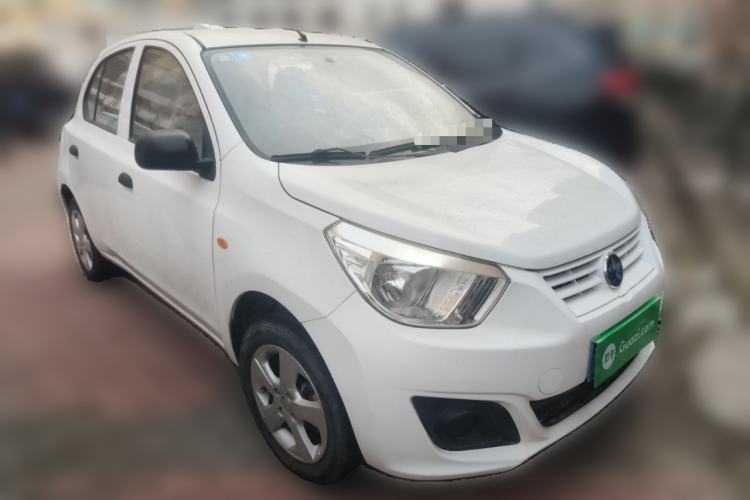 Used Venucia R30 2014 1.2L Manual Luxury Edition
