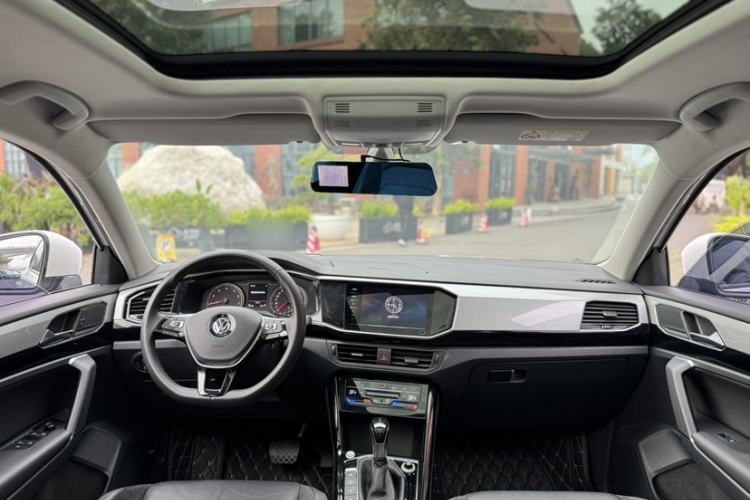 Used Volkswagen Tayron 2020 330TSI Two-Wheel Drive Luxury Smart Connectivity Version
