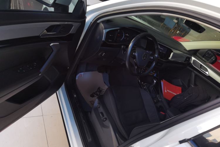 Used Volkswagen Tayron 2020 330TSI Two-Wheel Drive Luxury Smart Connectivity Version
