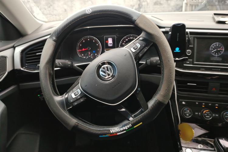 Used Volkswagen Tayron 2019 330TSI Two-Wheel Drive Luxury Model China VI Standard