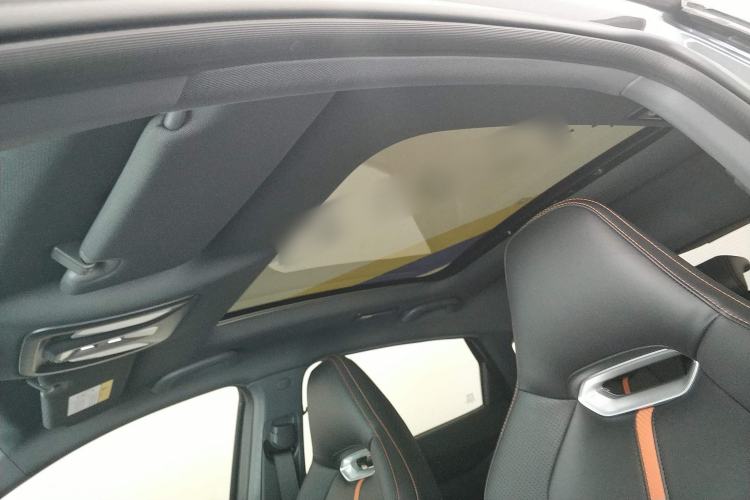 Used Changan UNI-V 2024 1.5T Prestige Edition
