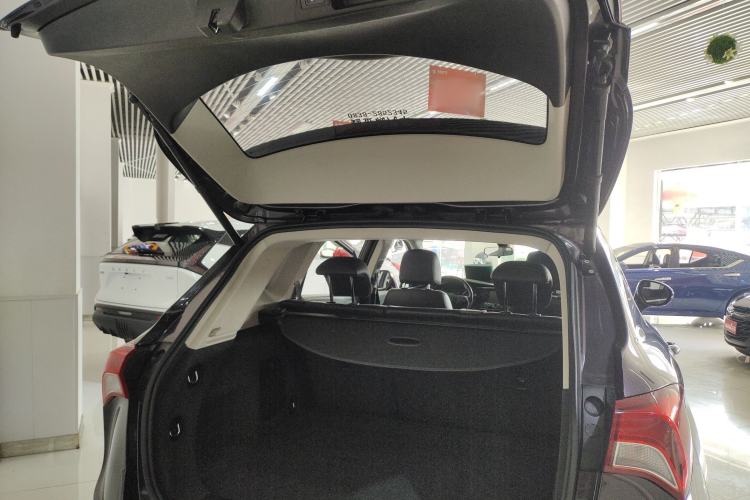 Used Buick Envision 2018 20T Two-Wheel-Drive Elite Model
