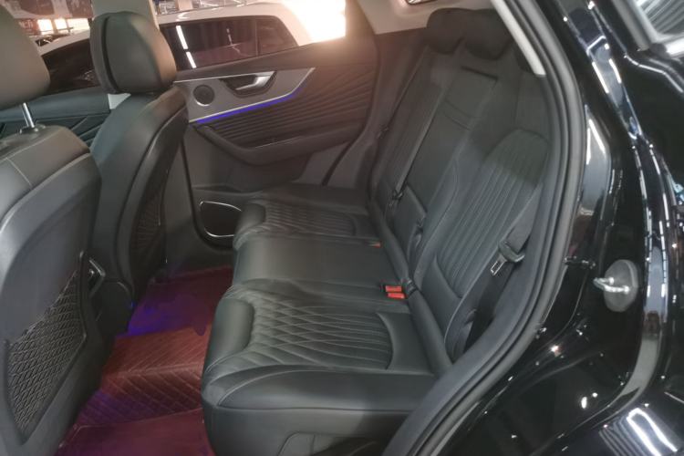 Used Hongqi HS5 2023 2.0T Qixiang Pro Edition
