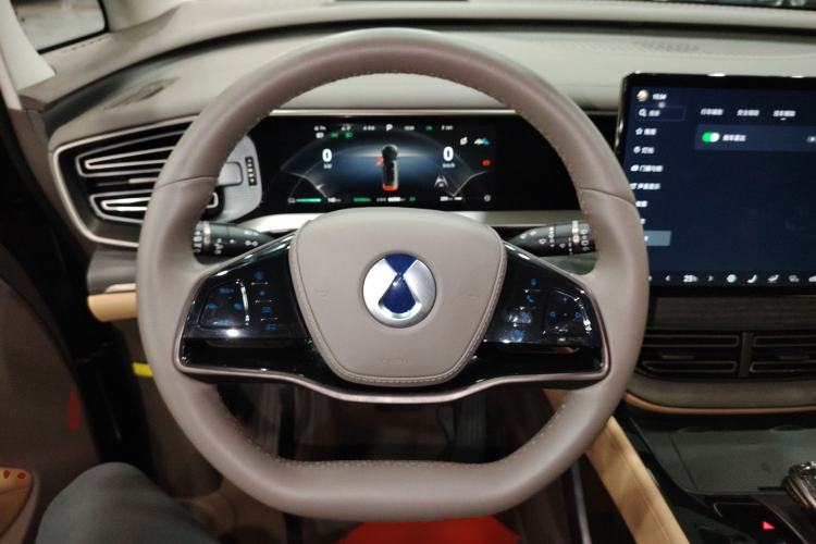 Used Denza D9 2022 DM-i 970 Four-Wheel Drive Prestige Model