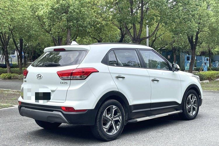 Used Hyundai ix25 2017 1.6L Automatic Smart Version
