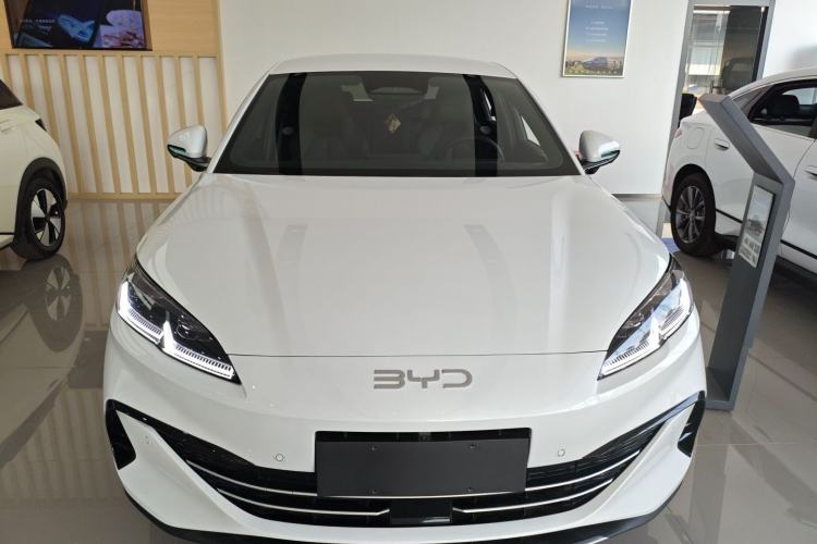 Used BYD Seal 06 New Energy 2025 DM-i Smart Drive 80KM Luxury Model
