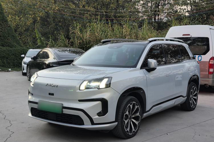 Used AION V 2024 Aion Tyrannosaurus 650 Smart Premium Edition