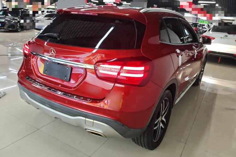 Used Mercedes-Benz GLA 2017 GLA 200 Fashion Model