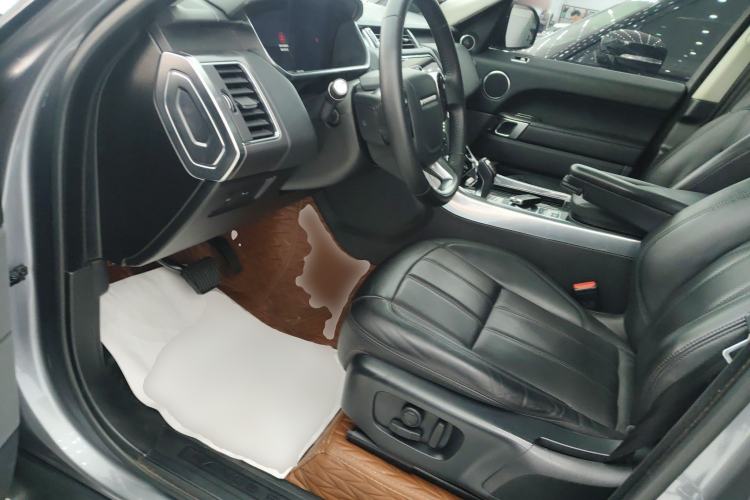 Used Land Rover Range Rover Sport 2020 3.0 L6 SE