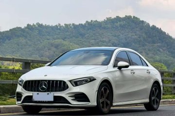 Used Mercedes-Benz A-Class 2022 Revised Version A 200 L Sport Sedan Fashionable Style