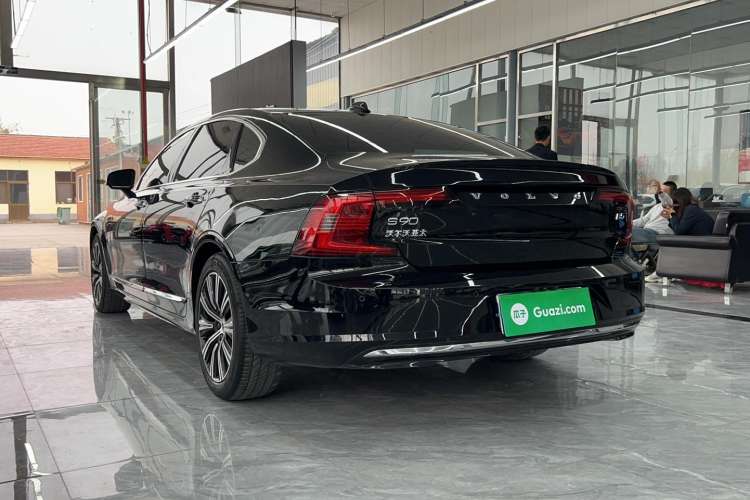 Used Volvo S90 2021 B5 Zhiyi Luxury Edition
