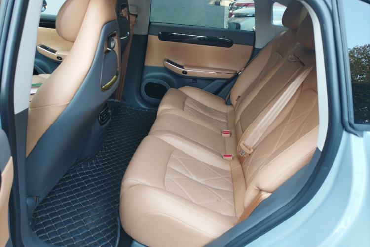 Used Leapmotor C01 2024 Range-Extended 316 Deluxe Edition
