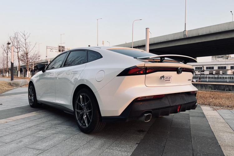 Used Changan UNI-V 2023 1.5T Prestige Model
