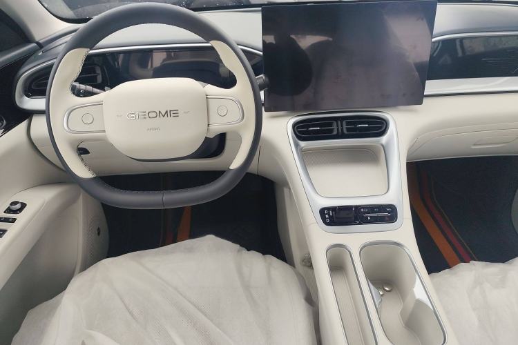 Used  Geome 2025 310km Dream Edition
