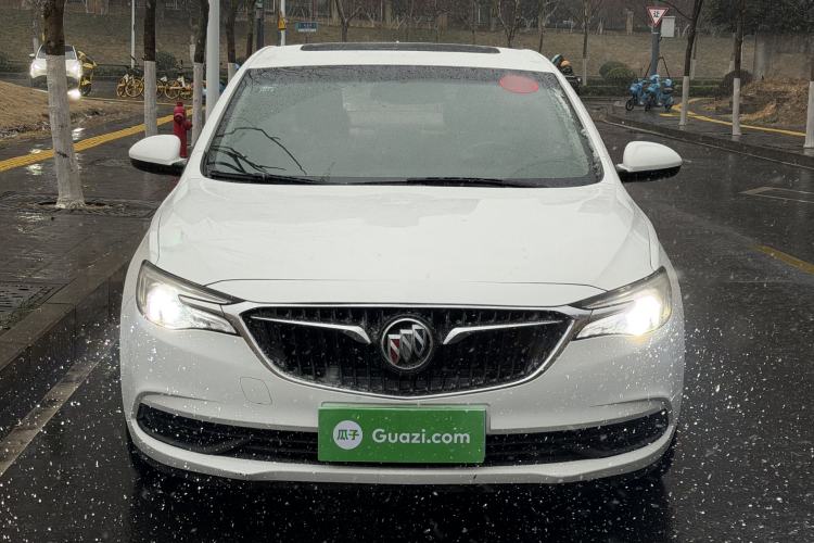 Used Buick GT 2018 15T Dual-Clutch Elite Model China V Standard
