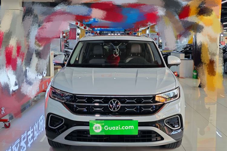 Used Volkswagen Tayron 2024 300TSI Two-Wheel-Drive Luxury Plus Advanced Version
