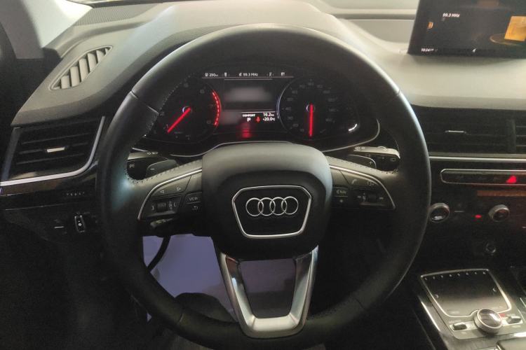 Used Audi Q7 2016 3.0 TFSI parallel import
