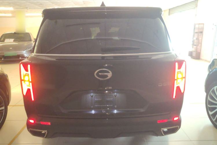 Used GAC Trumpchi GS8 2025 Linghang Series 2.0 TGDI Two-Wheel-Drive Luxury Edition 5 Seats