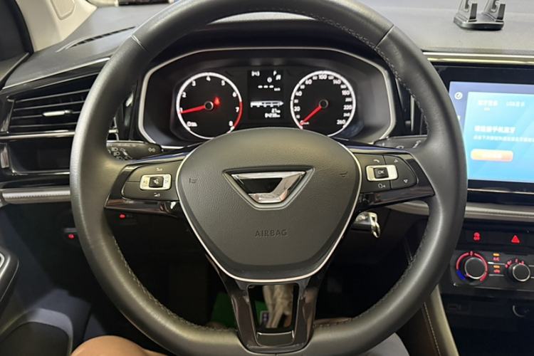 Used Jetta VS5 2022 280TSI Automatic Trend Edition
