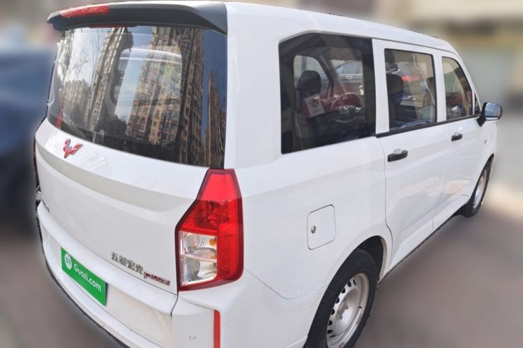 Used Wuling Hongguang PLUS 2019 1.5T Manual Standard Version 7 Seats
