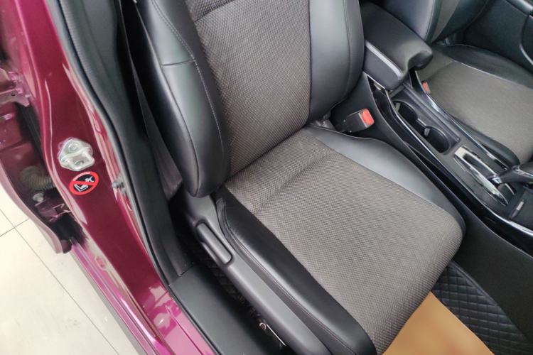 Used Honda Jade 2017 210TURBO CVT Fashion Edition 5-seater
