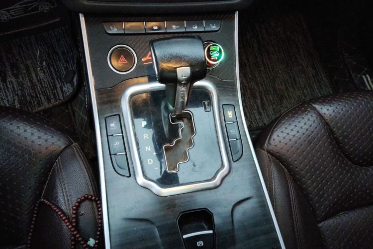 Used Land X7 2016 2.0T Panoramic Prestige Edition
