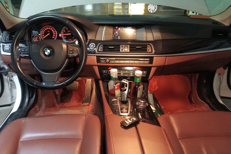 Used BMW 5 Series 2017 520Li Elegant Edition
