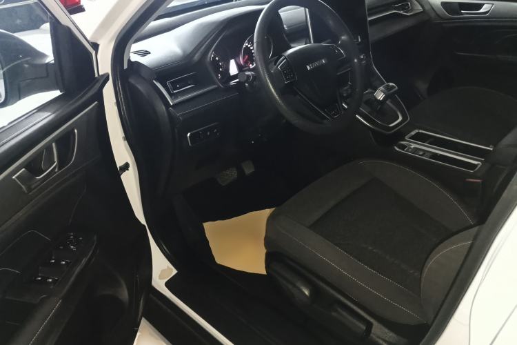 Used Haval M6 2023 PLUS 1.5T DCT Elite Smart Connectivity Model
