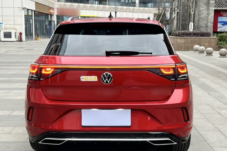 Used Volkswagen T-ROC 2023 300TSI DSG Two-Wheel-Drive Chen Guang Edition
