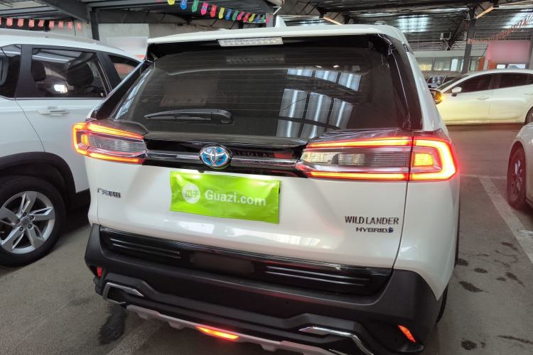 Used Toyota Wildlander 2023 Dual-Motor 2.5L E-CVT Two-Wheel Drive Luxury PLUS Edition